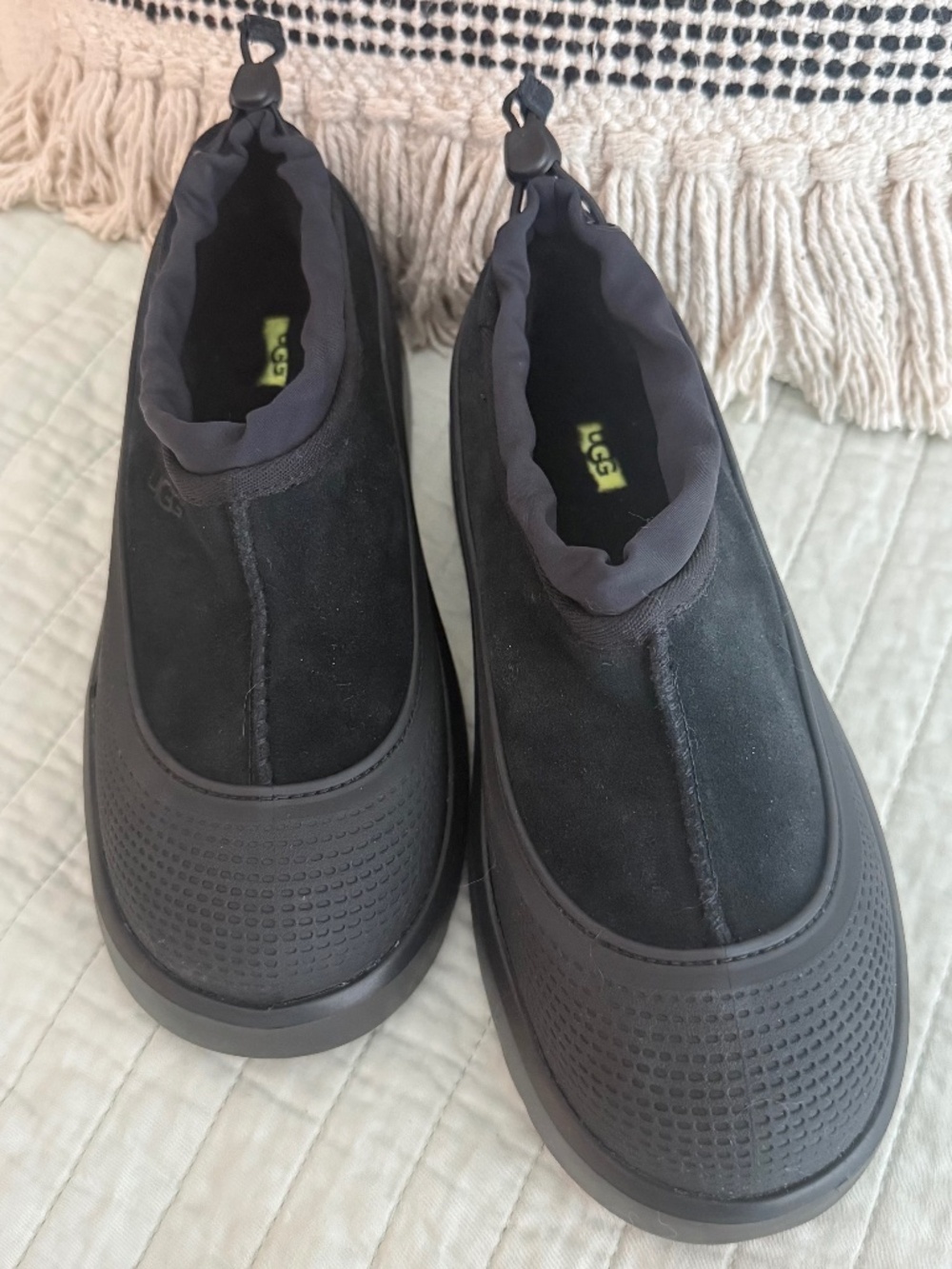 NWT UGG Tasman Weather Hybrid Slip-On Black Women's Size 6.5 / Kids' Size 5